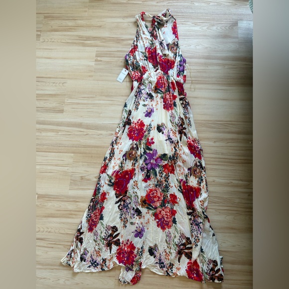Red Dress Boutique Dresses & Skirts - NWT rose floral halter maxi dress